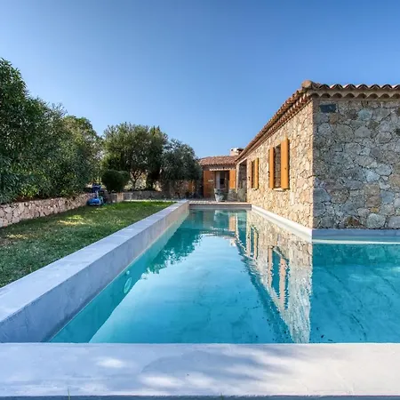 Stella Villa *
